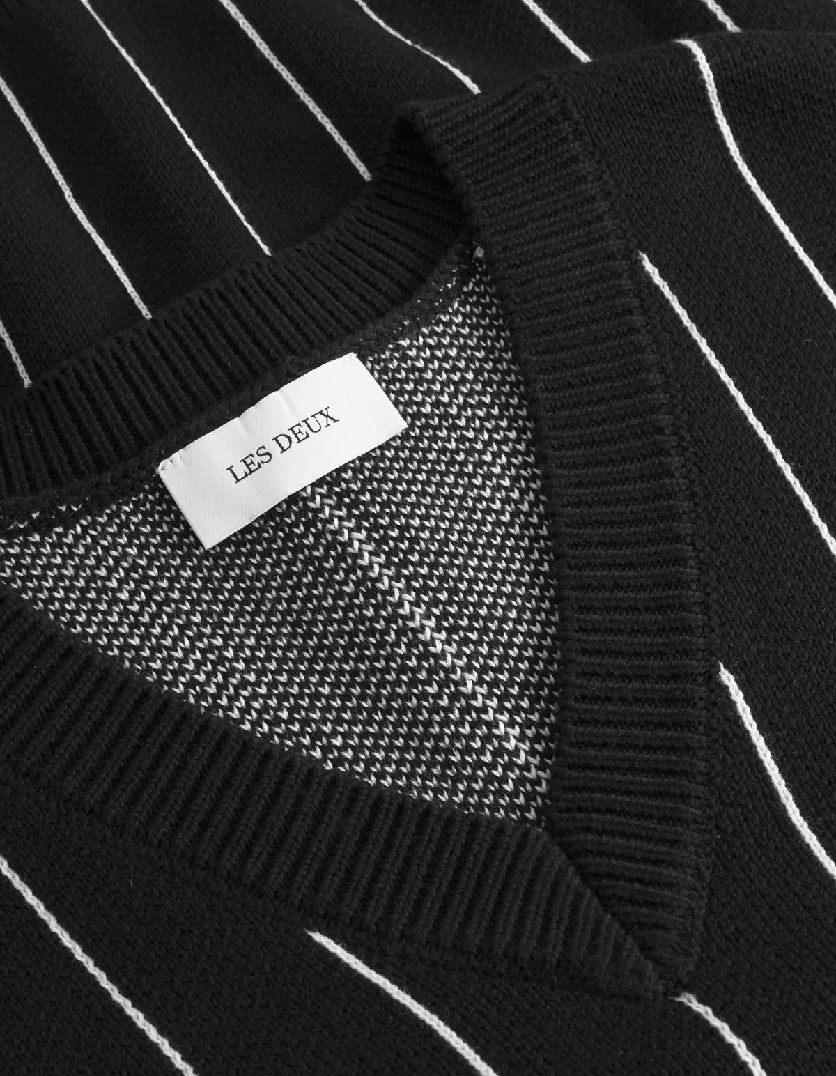 Gaston Jacquard Pinstripe Vest - Black
