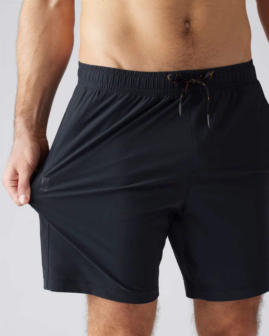 7" Pursuit Short - Unlined - Black