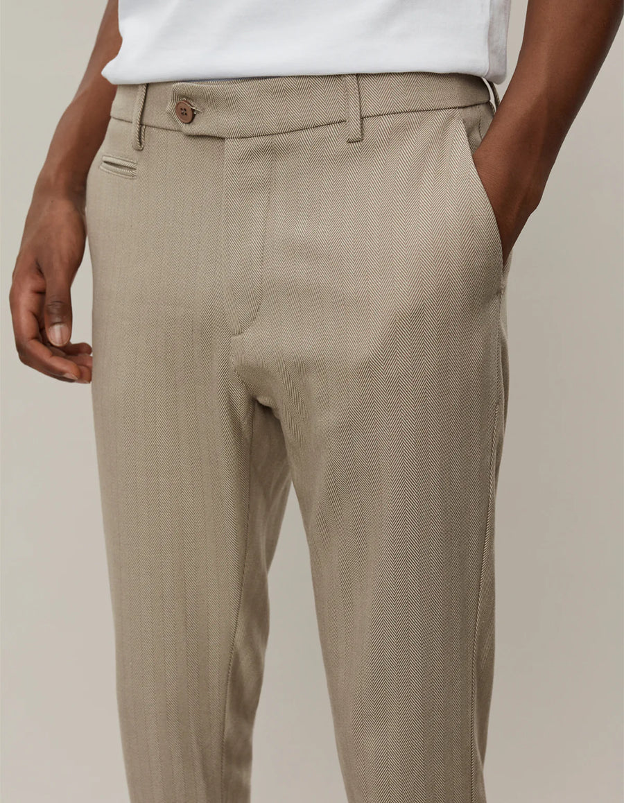 Como Herringbone Suit Pants - Walnut & Light Desert Sand