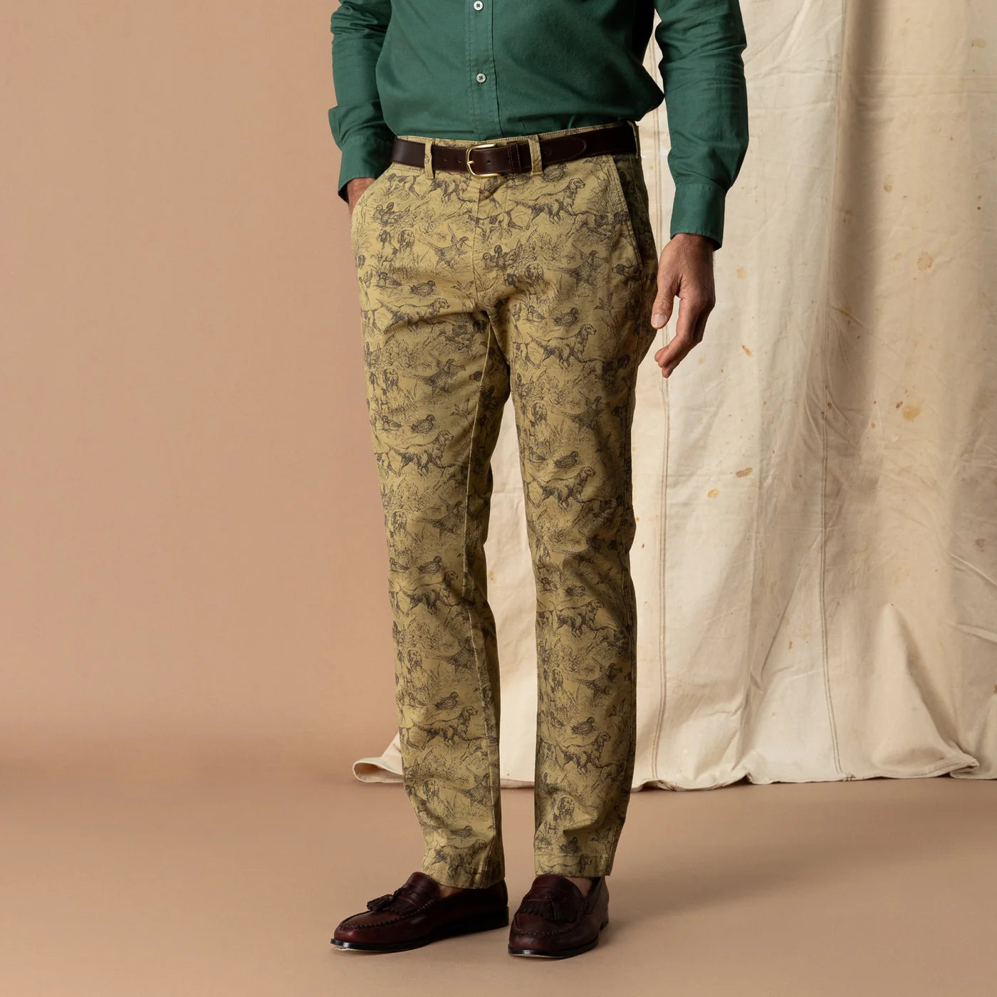 Classic Fit Gold School Chino - Wheatfield