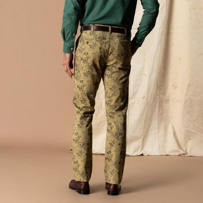 Classic Fit Gold School Chino - Wheatfield