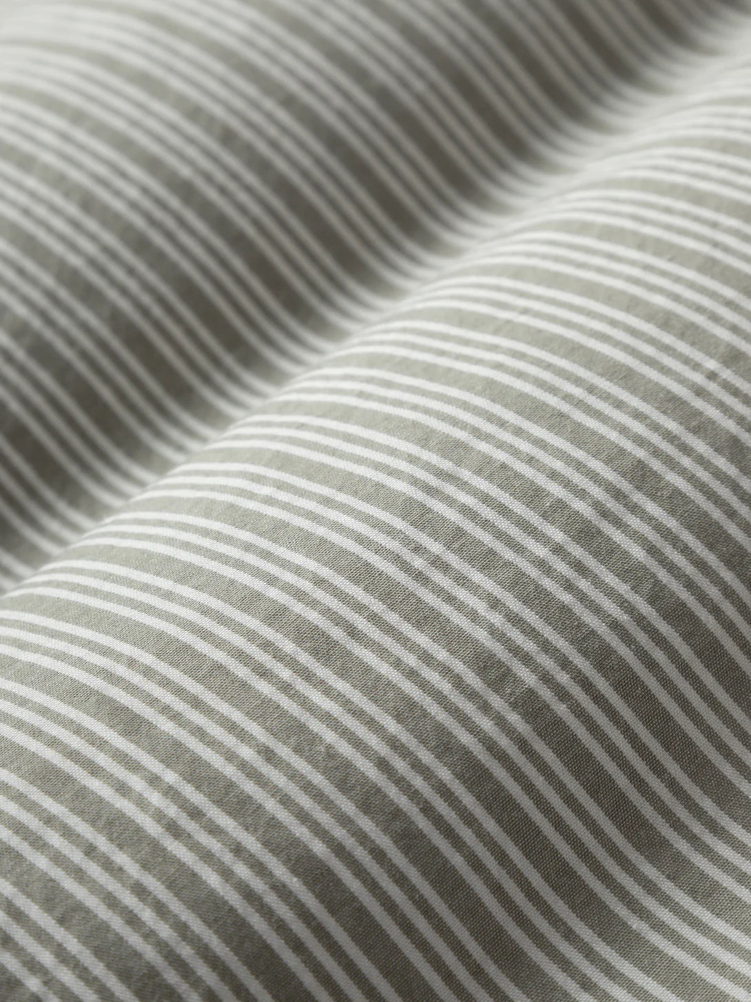 Adrian Pencil Stripe Shirt - Off White & Seagrass