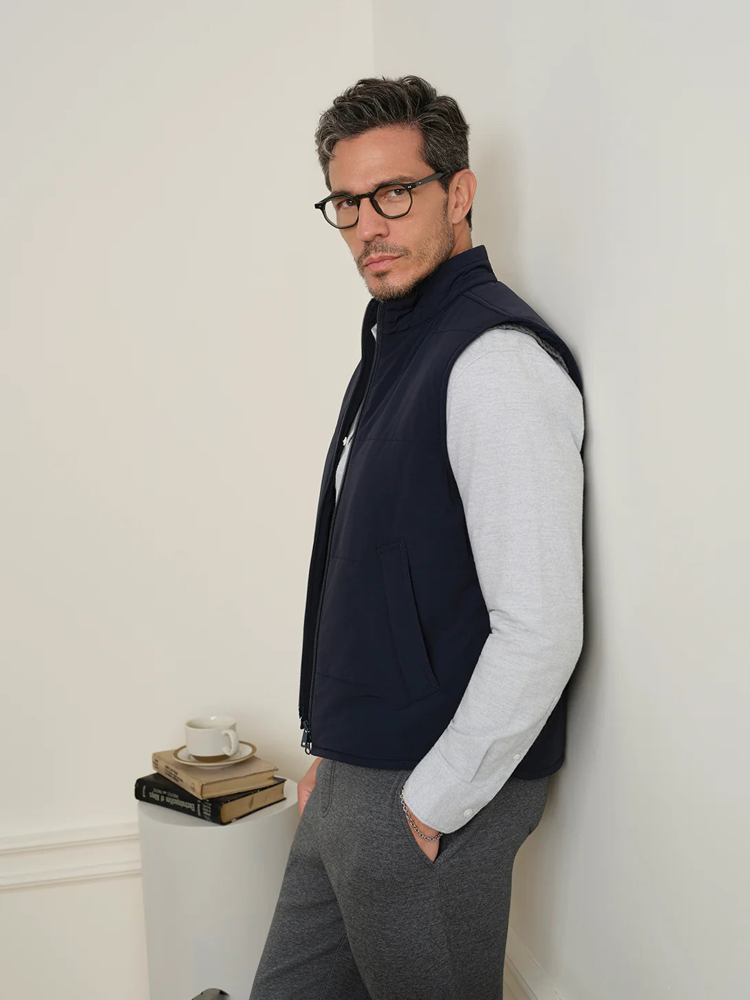 Vertex Featherweight Vest - Shadow Navy
