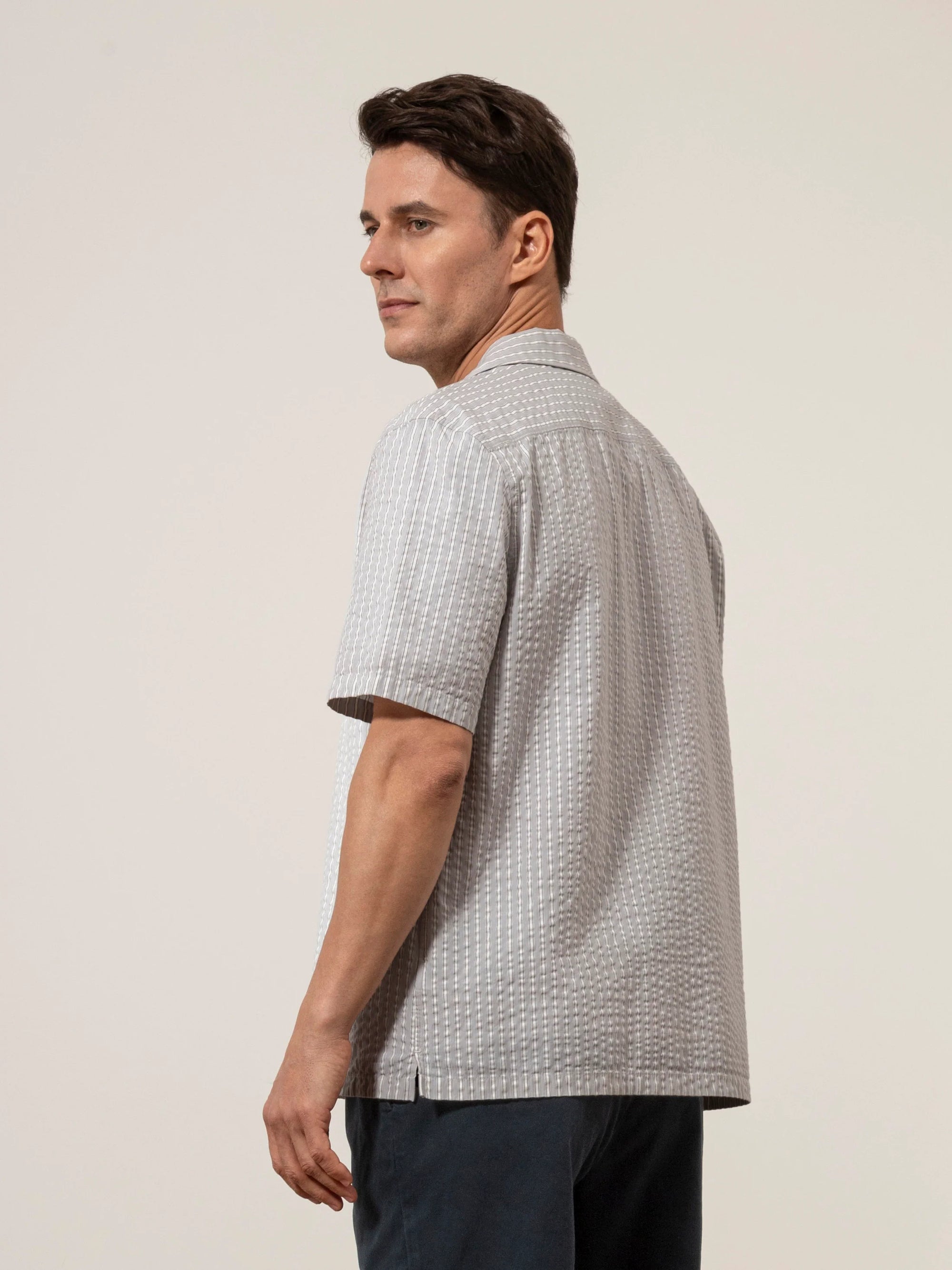 Rockaway Seersucker Stripe Shirt - Light Grey & Bright White