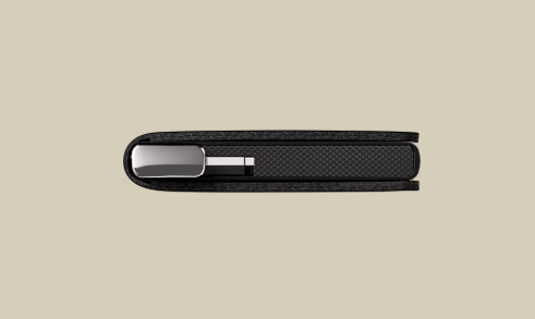 Premium Slimwallet - Black Embossed Lines